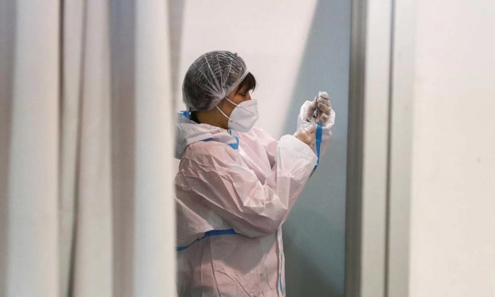 Σερβία - Κορονοϊός: Πάνω από 1.000.000 πολίτες έχουν εμβολιαστεί